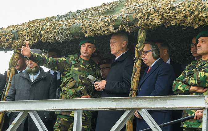 رئيس الجمهورية في زيارة تفقدية إلى فيلق القوات الخاصة للجيش الوطني بثكنة الرمادية