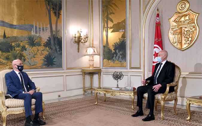  ممثل منظمة الصحة العالمية يؤكد استعداده  للتنسيق مع السلطات التونسية من اجل توفير لقاح كورونا