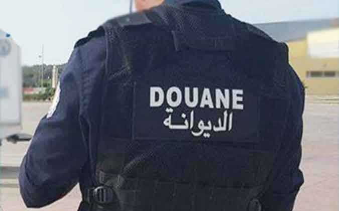 الديوانة التونسية تتمكن من احباط محاولة تهريب لعملات اجنبية بقيمة 980 ألف دينار