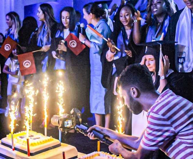 مجمع الجامعة الدولية بتونس يحتفي بعشرينية تأسيسه ويسلّم شهائد تخرّج عدد من الطلبة

