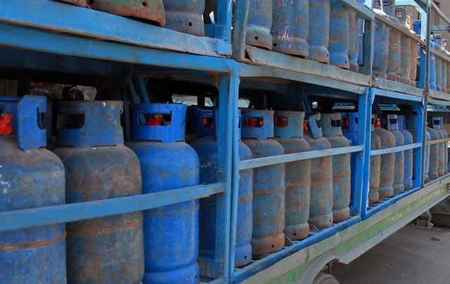 منيف :نقص كبير في قوارير الغاز المنزلي و لا نيّة للترفيع في الأسعار


