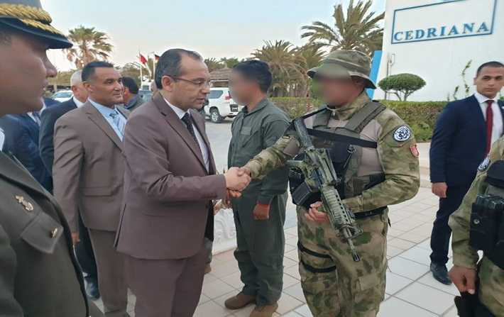 وزير الداخلية يتفقد التحضيرات الأمنية لتظاهرة حج الغريبة