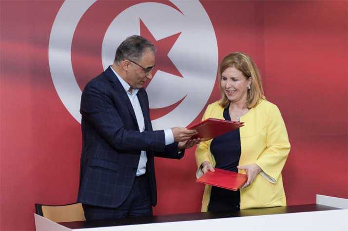 إمضاء وثيقة إتفاق تحالف وطني بين النداء و مشروع تونس