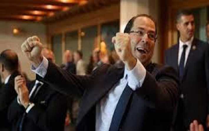 رئيس الحكومة يهنئ التونسيين بفوز النسور

