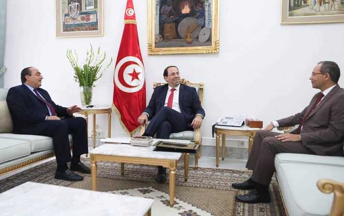 رئيس الحكومة يقرر اعادة فتح المحطة الجوية للمسافرين بمطار تونس قرطاج الدولي امام العموم