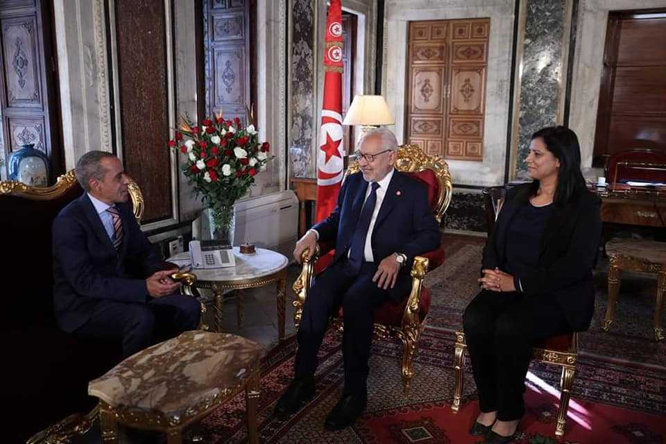 راشد الغنوشي يستقبل سفير  الجزائر بتونس