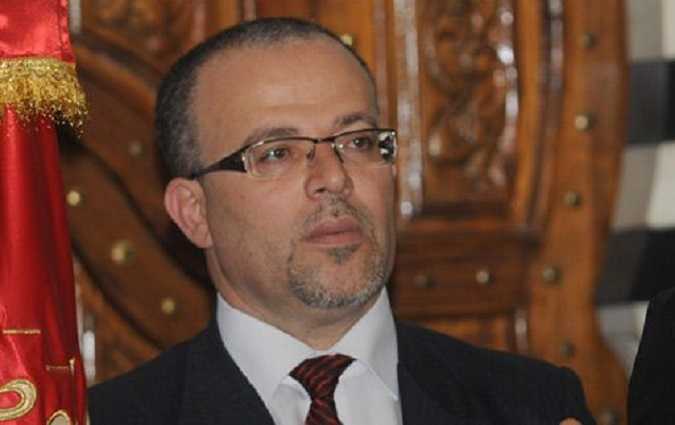 سمير ديلو : وزير صحّة بالنيابة خلال حرب ضد الوباء عبث!

