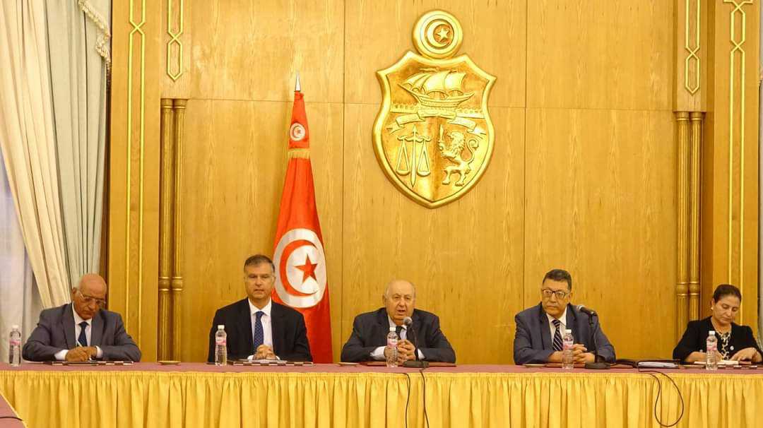 الصادق بلعيد -الحوار الوطني : مهلة ب 72 ساعة لتقديم مقترحات حول تونس في 40 سنة المقبلة