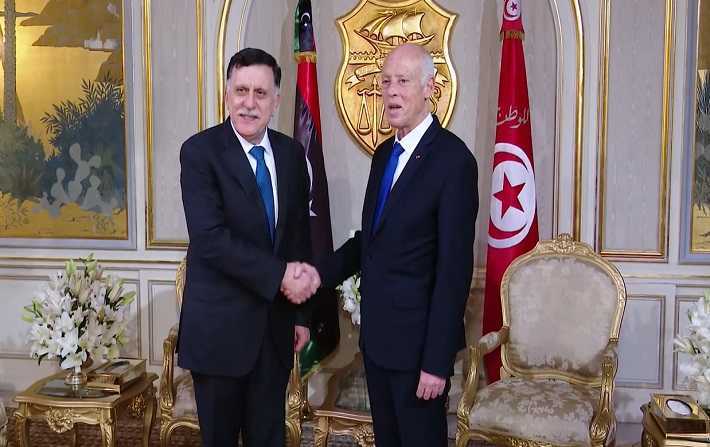 العلاقات الإقتصاديّة والسياسية بين تونس وليبيا محور لقاء قيس سعيّد بفائز السراج 