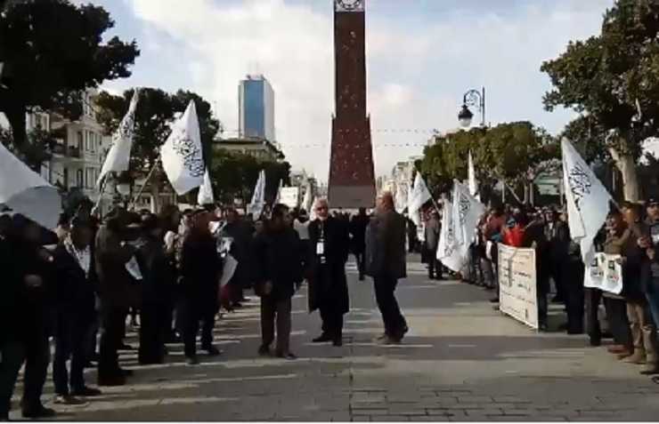 حزب التحرير: أعلام بيضاء لكن أبدا دون التكبير