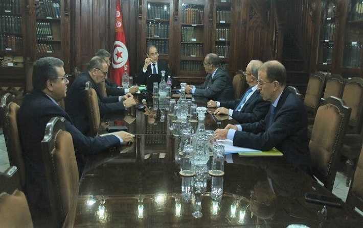  إحداث خليّة استماع بين وزارة الماليّة والاتحاد التونسي للصناعة والتجارة  لإيجاد حلول عاجلة للمؤسسات الاقتصاديّة