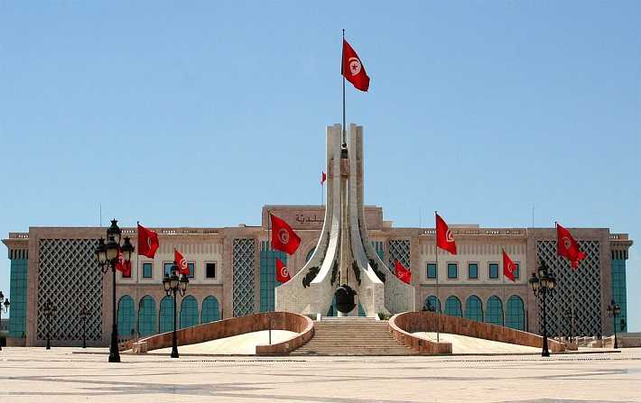 بلدية تونس تغلق حديقة البلفيدير وتمنع الأسواق الأسبوعية