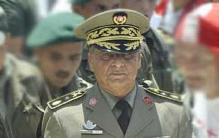 رسميا: قبول إستقالة الجنرال محمد الصالح حامدي من طرف رئيس الجمهوريّة