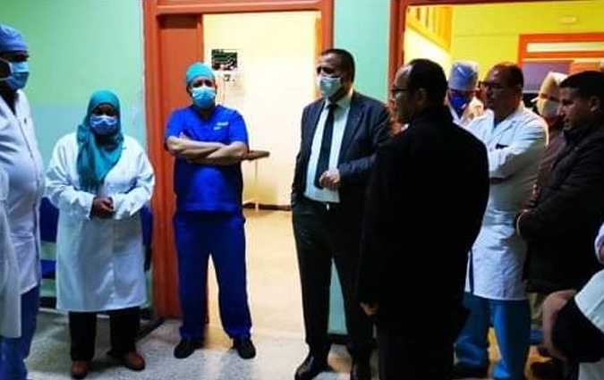 عبد اللطيف المكي يؤدي زيارة غير معلنة إلى المستشفى الجهوي بالكاف

