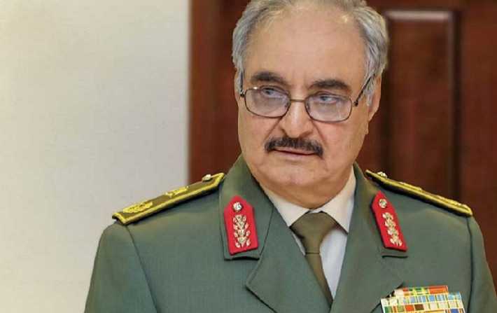خليفة حفتر يعلن قبوله تفويض الشعب لحكم البلاد