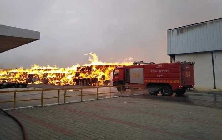وزارة الداخليّة: تمّ تطويق نيران الحريق الذي اندلع في مصنع النفيضة 