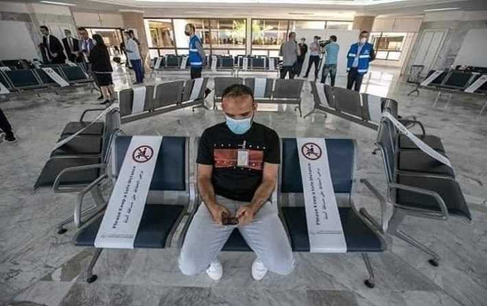إعادة فتح الحدود  : احترام القواعد الصحية في مطار تونس قرطاج