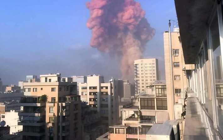 انفجاران هائلان يهزان بيروت:
سقوط مئات الجرحى ودمار هائل بالمباني
