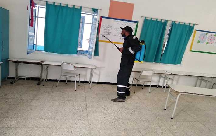 بعد إصابة 3 تلاميذ بكورونا: توقّف الدروس بصفة ضرفية  بالمدرسة الابتدائية المنار 2 
