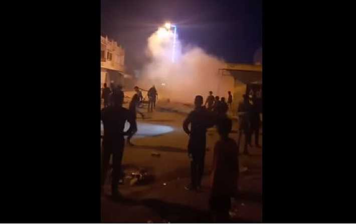 جلمة - سيدي بوزيد: حالة احتقان بين قوات الأمن والمحتجين واستعمال الغاز المُسيل للدموع 