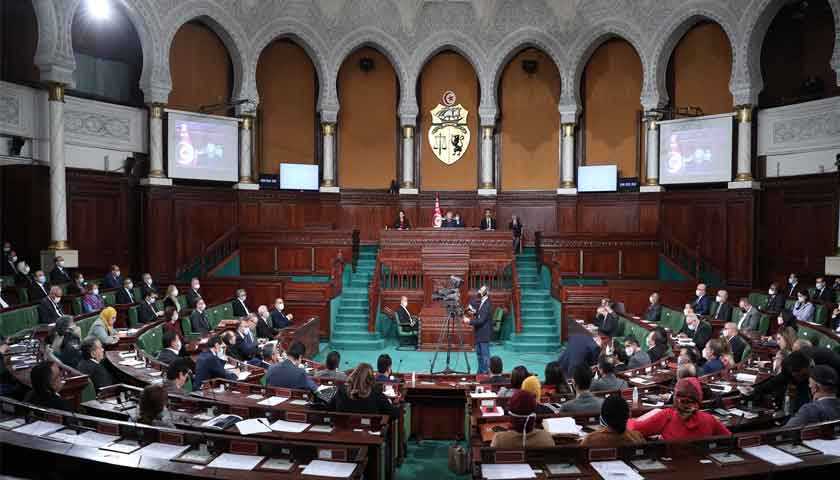 88 بالمائة من التونسيين يؤيّدون قرار رفع الحصانة عن النواب

