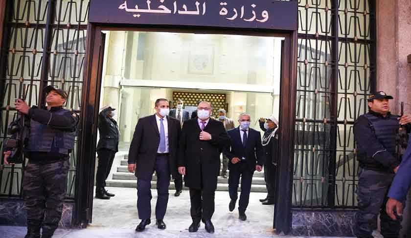 هشام المشيشي يلتقي قادة الأسلاك الأمنية والمديرين العاميين بوزارة الداخلية