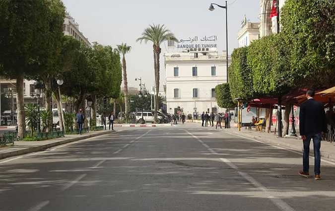 ساعات قبل انطلاق المظاهرات اغلاق تام لشارع الحبيب بورقيبة 