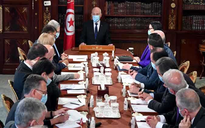 قيس سعيد يلتقي سفراء بلدان الاتحاد الأوروبي المعتمدين بتونس