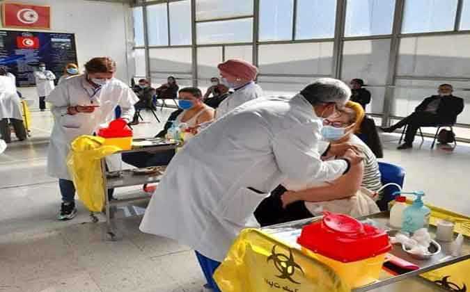 كورونا- تونس: 745 عدد حالات الاصابة الجديدة و 32026 عدد الملقحين ضد الفيروس 