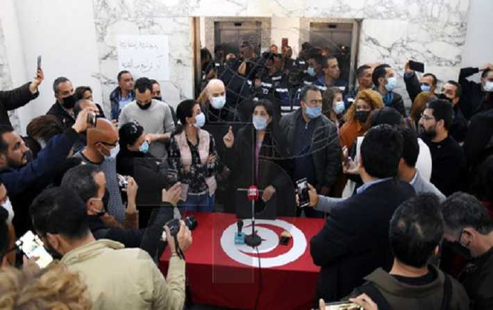 الاتحاد الدولي للصحفيين ومنظمة مراسلون بلا حدود:  اقتحام مقر وكالة تونس إفرقيا للأنباء هو تهديد لحرية الصحافة

