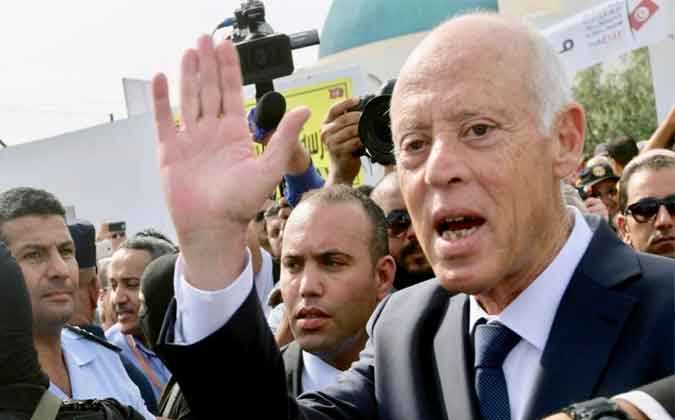 قيس سعيد : الافلاس في تونس هو افلاس سياسي 