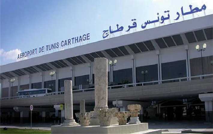 صناديق خضر وغلال بواجهة مطار تونس قرطاج- ديوان الطيران المدني يوضح

