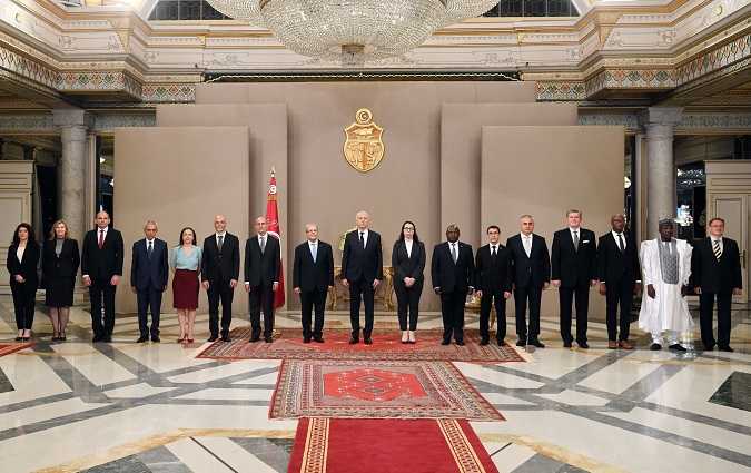 رئيس الجمهورية يتقبّل أوراق اعتماد أربعة عشر سفيرا جديدا

