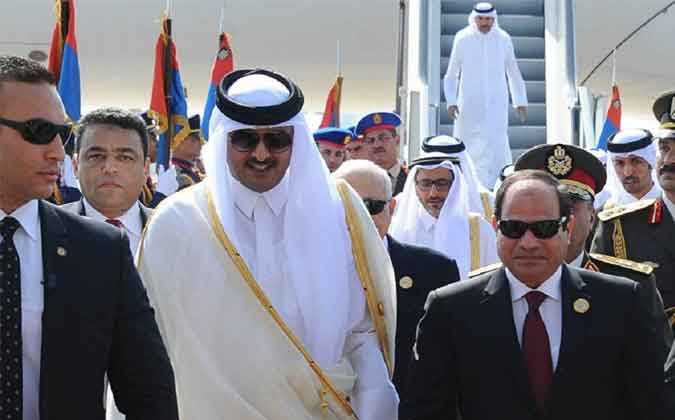 المشهد العربي يتغير : أمير قطر يدعو الرئيس المصري لزيارة قطر و وزير سوري في السعودية 