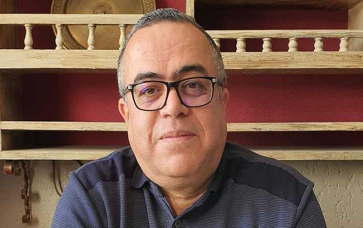 حاتم العشيّ يردّ على رياض الشعيبي: تونس دولة وليست حزب سياسي