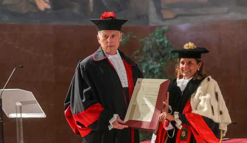في ايطاليا : منح  الدكتوراه الفخرية في البحث العلمي لرئيس الجمهورية التونسية قيس سعيد