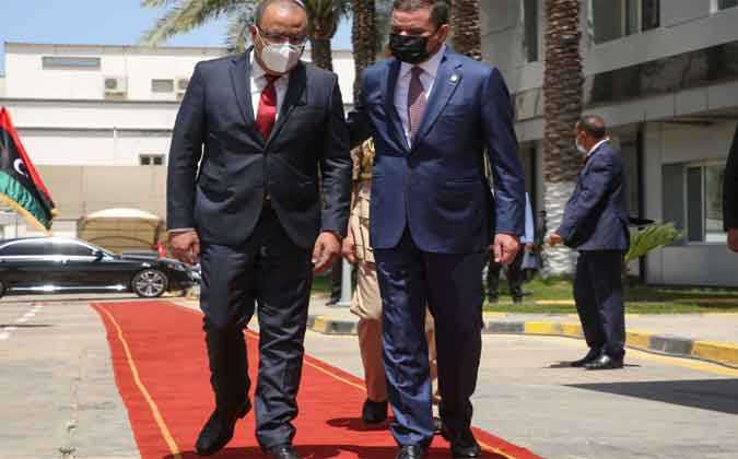  عبد الحميد الدبيبة لهشام المشيشي : ليبيا تقف الى جانب تونس في حربها ضد فيروس كورونا