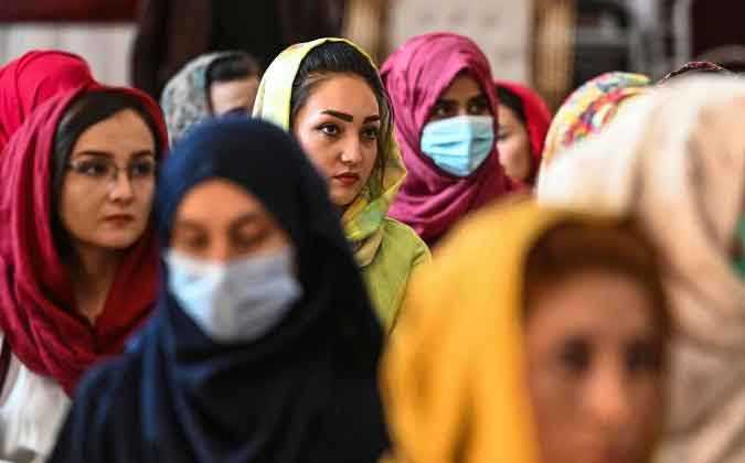 تونس : جمعيات نسوية و حقوقية تتضامن مع النساء في أفغانستان 