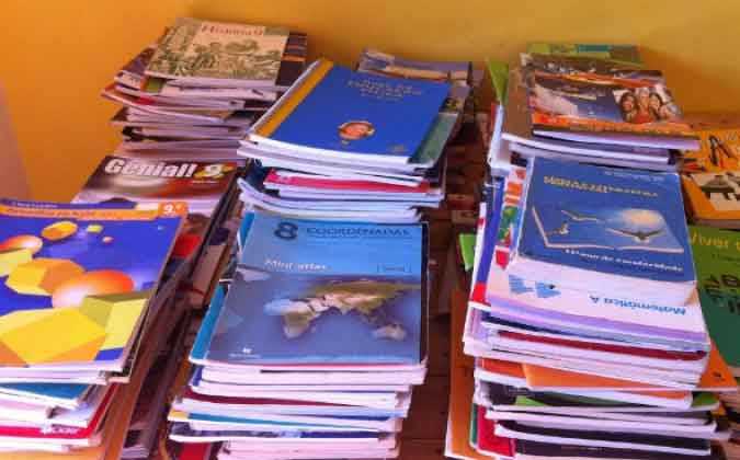 المركز الوطني البيداغوجي يعلن الترفيع في أسعار الكتب المدرسية 