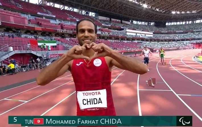 الألعاب البارالمبية: البطل البارالمبي محمد فرحات شيدة يفوز بفضية  سباق 400 متر 