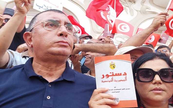 اللومي للرئيس سعيد :  أيّها الخائن سنعزلك وستظلّ في تونس أسوأ رئيس باع بلاده