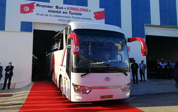 الشركة المتوسطية لصناعات السيارات تطلق أول حافلة من نوع كينغ لونغ، مركّبة بالكامل في تونس
