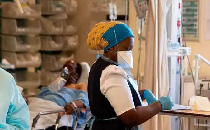 فيروس كورونا: متحور جديد في جنوب افريقيا يثير قلق العالم 