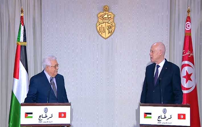 قيس سعيد للرئيس محمود عباس: ستبقى فلسطين في وجداننا لأنّ الحق لن يضيع