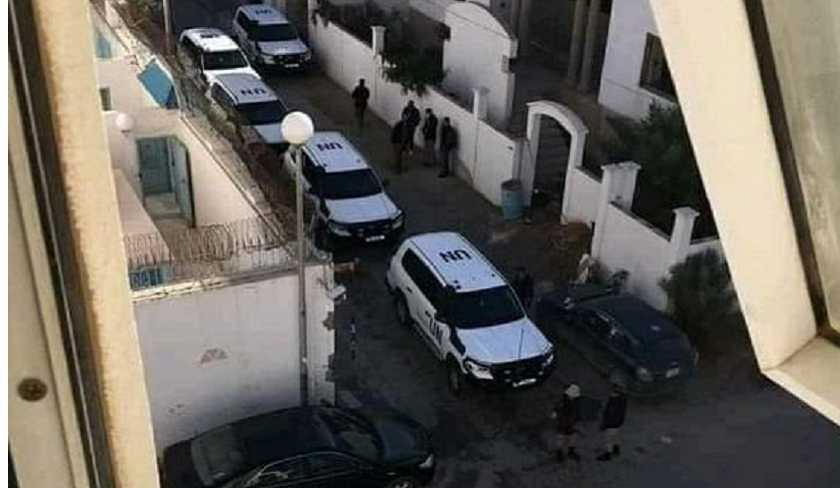 هل تم اخلاء السفارة التونسية في ليبيا؟