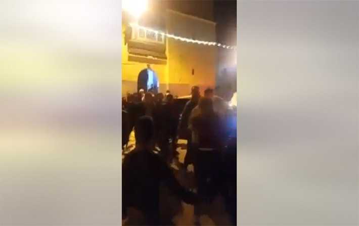 طرد راشد الغنوشي من مسجد
