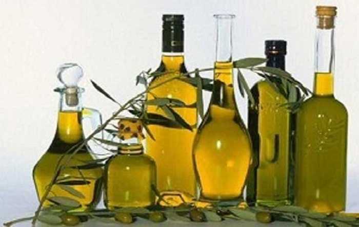 أمر رئاسي يضبط صيغ وشروط منح وسحب تراخيص تصدير زيت الزيتون التّونسي للإتحاد الأوروبي