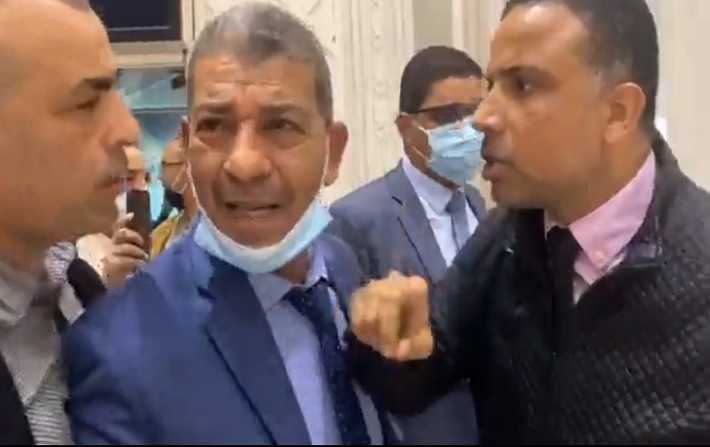 سيف الدين مخلوف : البت في قضية المطار يوم 25 ماي المقبل
