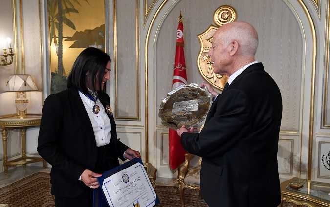 أنس جابر تُقلّد بالصنف الأول من وسام الجمهورية  للاستحقاق  الرياضي


