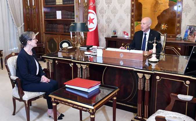 قيس سعيد ينتقد التضخم التشريعي في تونس و يدعو إلى التركيز على المراسيم و الاوامر